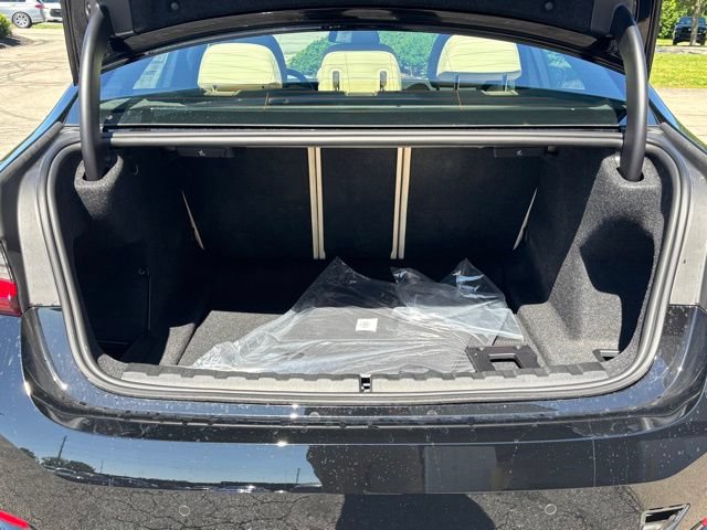 New 2026 BMW 330i xDrive Sedan w/ Premium Package AWD/4WD image 32