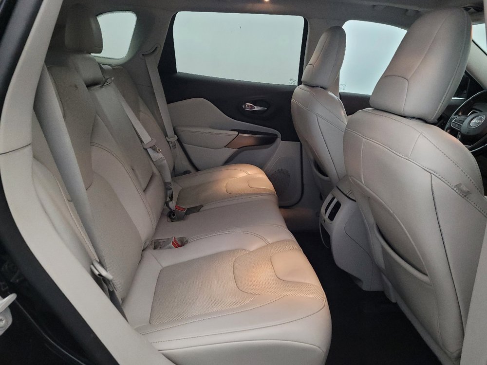 Used 2020 Jeep Cherokee Limited AWD/4WD image 19