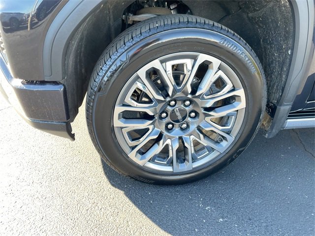 Used 2025 GMC Sierra 1500 Denali Ultimate image 8