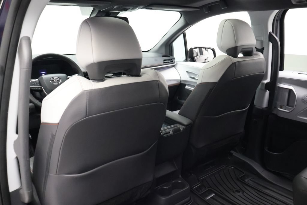 Certified 2024 Toyota Sienna XSE FWD image 20