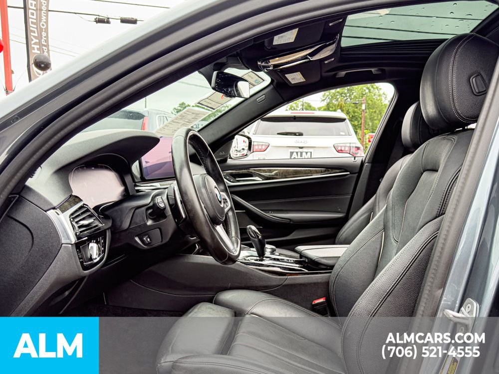 Used 2021 BMW 530i w/ M Sport Package RWD image 10