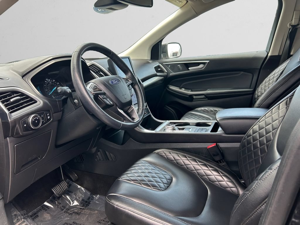 Used 2024 Ford Edge Titanium AWD/4WD image 19