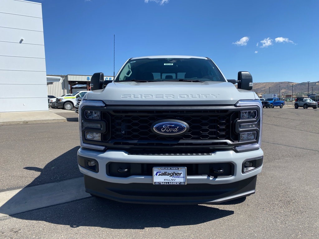 New 2026 Ford F350 4x4 Crew Cab Super Duty image 15