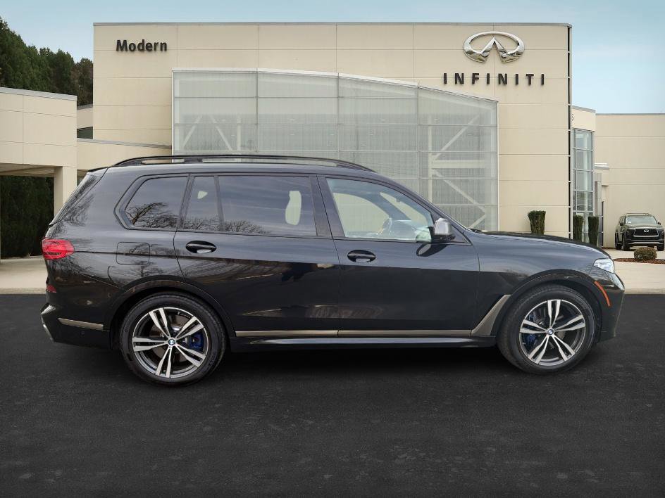 Used 2020 BMW X7 M50i image 4