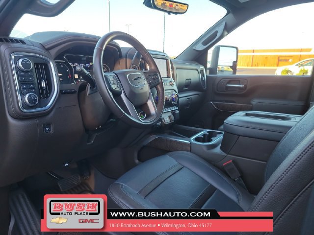 Used 2022 GMC Sierra 2500 Denali w/ Denali Black Diamond Edition AWD/4WD image 19