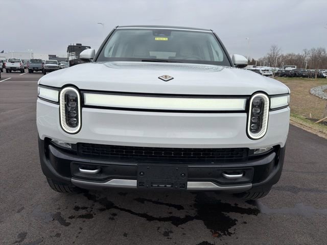 Used 2024 Rivian R1S Adventure image 3