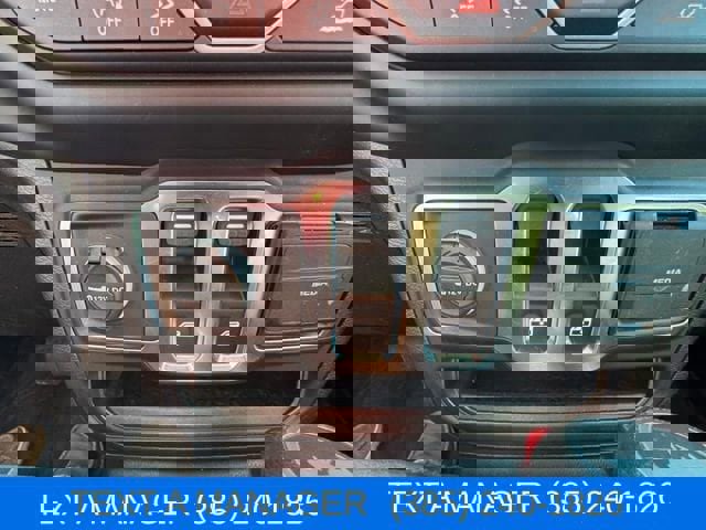 Used 2021 Jeep Wrangler Sport S image 19