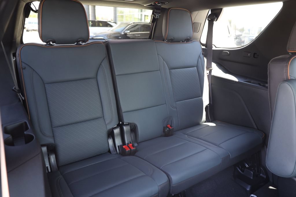 New 2026 GMC Yukon AT4 w/ AT4 Premium Plus Package AWD/4WD image 20