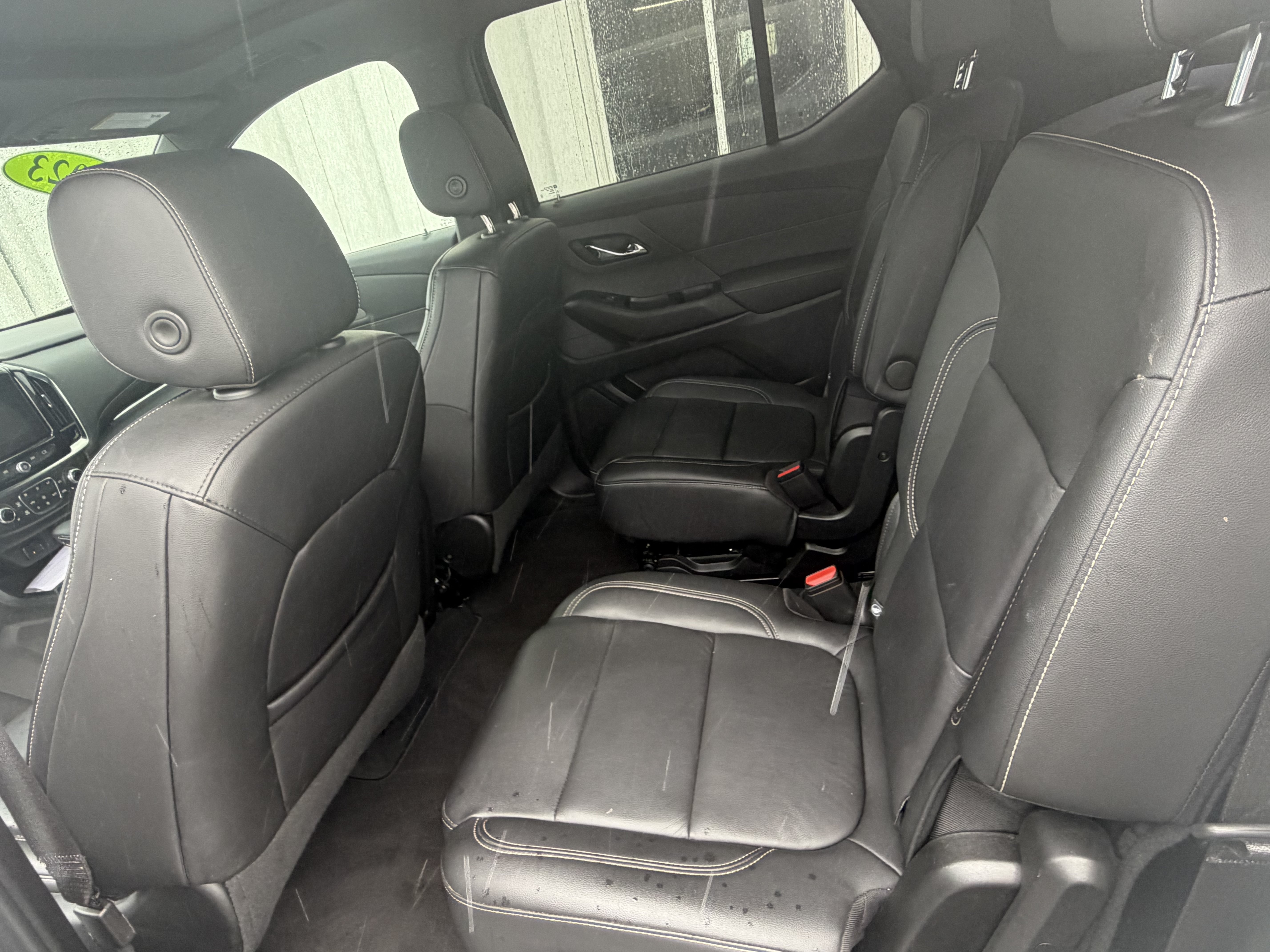 Used 2023 Chevrolet Traverse LT w/ LT Premium Package AWD/4WD image 8