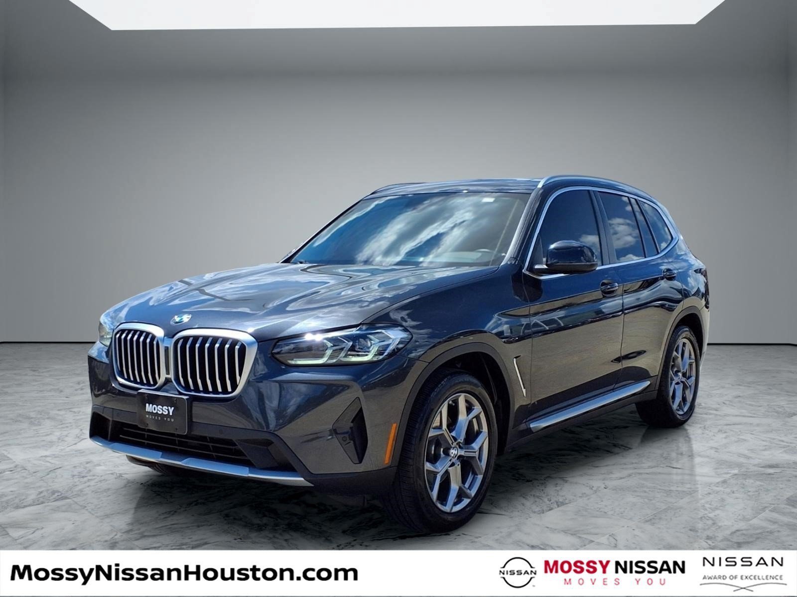 Used 2024 BMW X3 sDrive30i w/ Convenience Package w/ZPA RWD image 4
