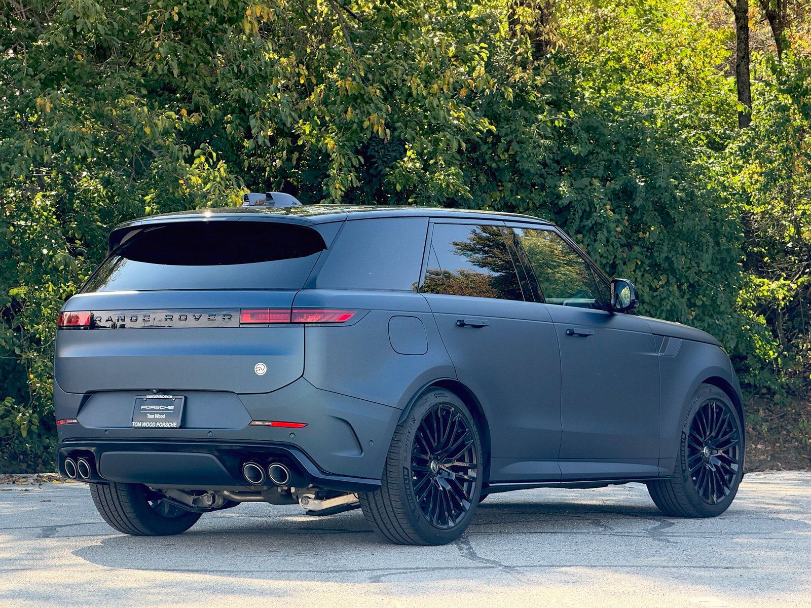 Used 2025 Land Rover Range Rover Sport SV Edition Two AWD/4WD image 6