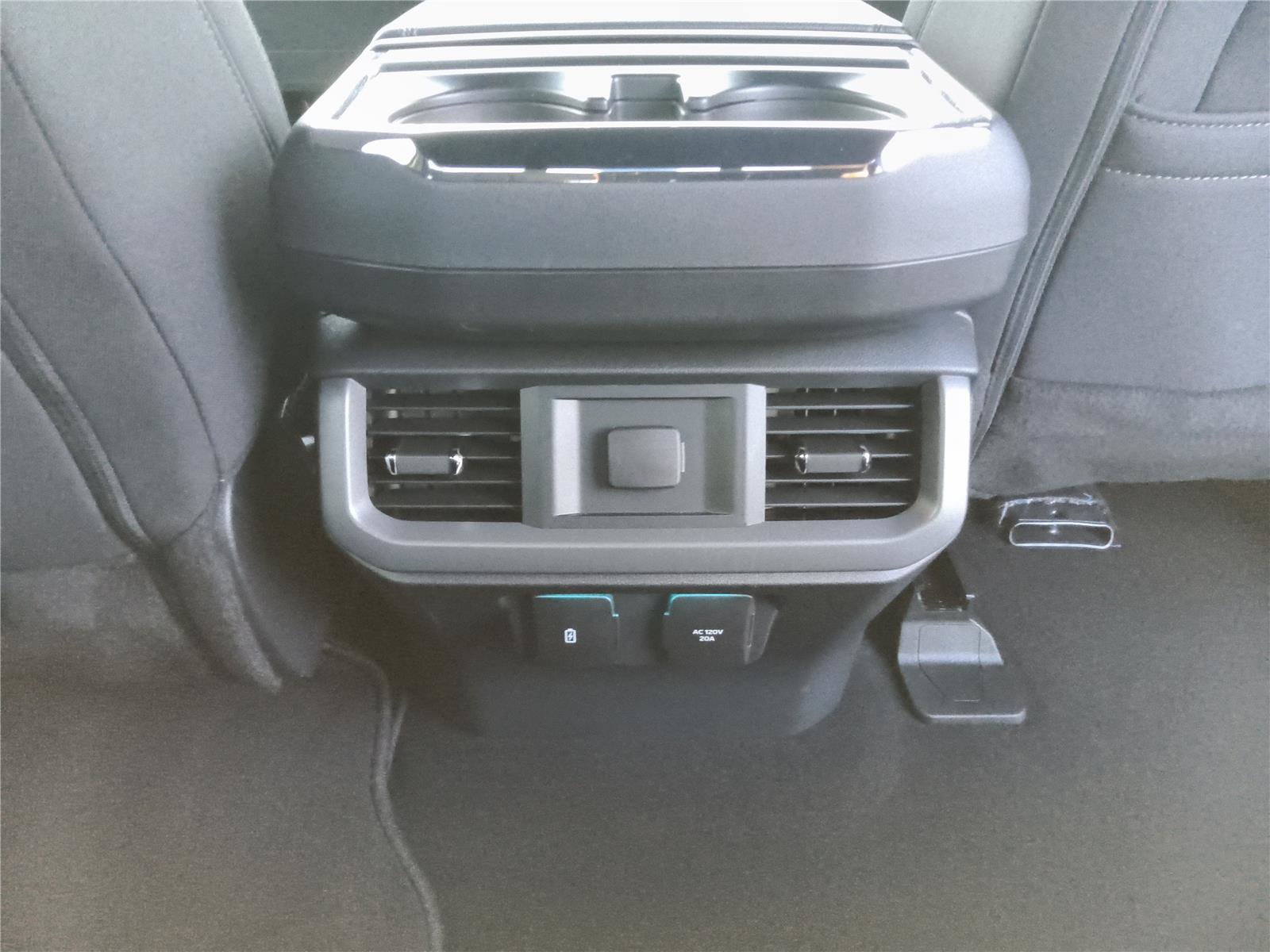 Used 2025 Ford F150 XLT w/ Equipment Group 302A MID AWD/4WD image 29