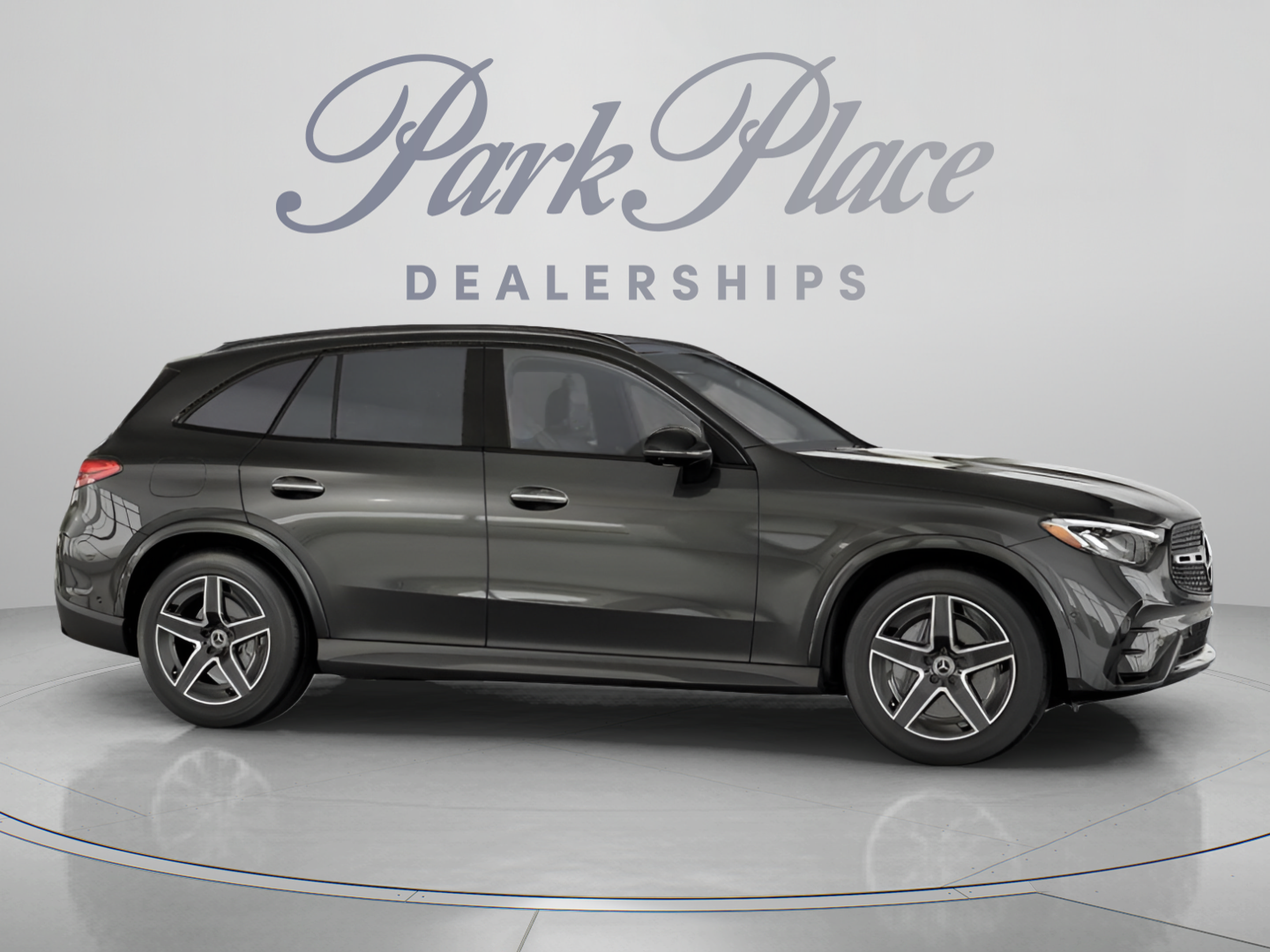 Used 2026 Mercedes-Benz GLC 300 image 29