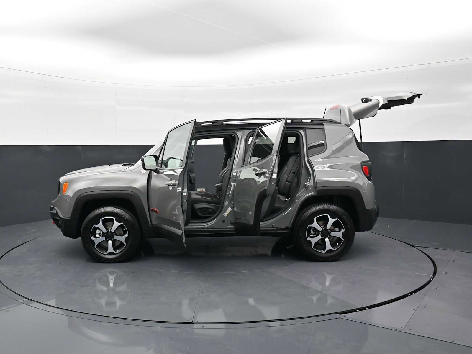 Used 2022 Jeep Renegade Trailhawk AWD/4WD image 36