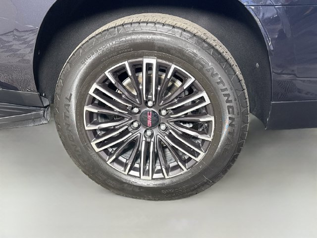 Used 2025 GMC Yukon XL Elevation RWD image 36
