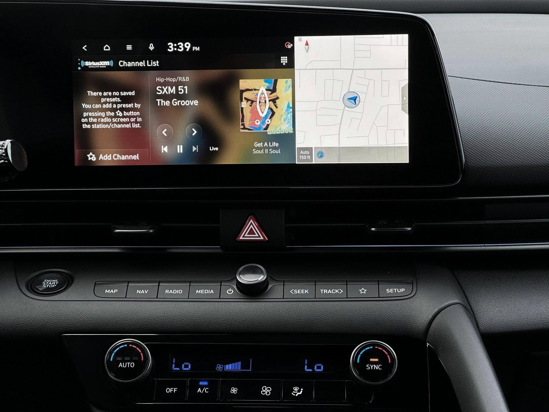 New 2025 Hyundai Elantra SEL FWD image 19