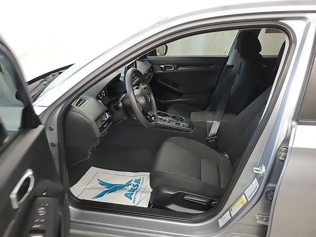 Used 2023 Honda Civic LX image 4