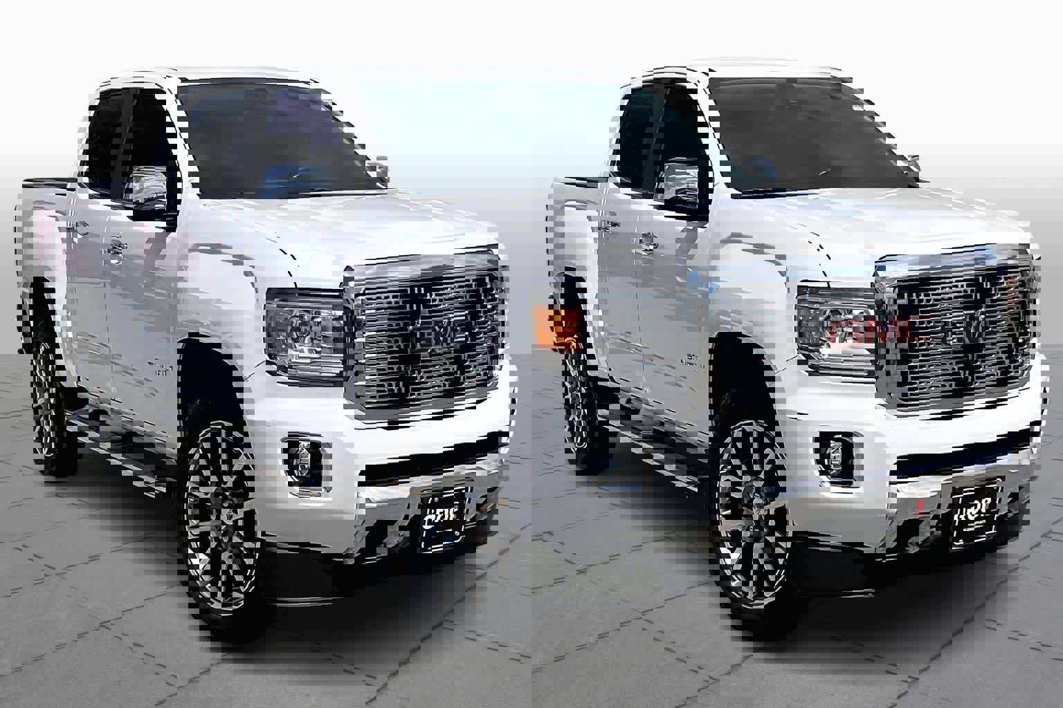 Used 2020 GMC Canyon Denali image 3