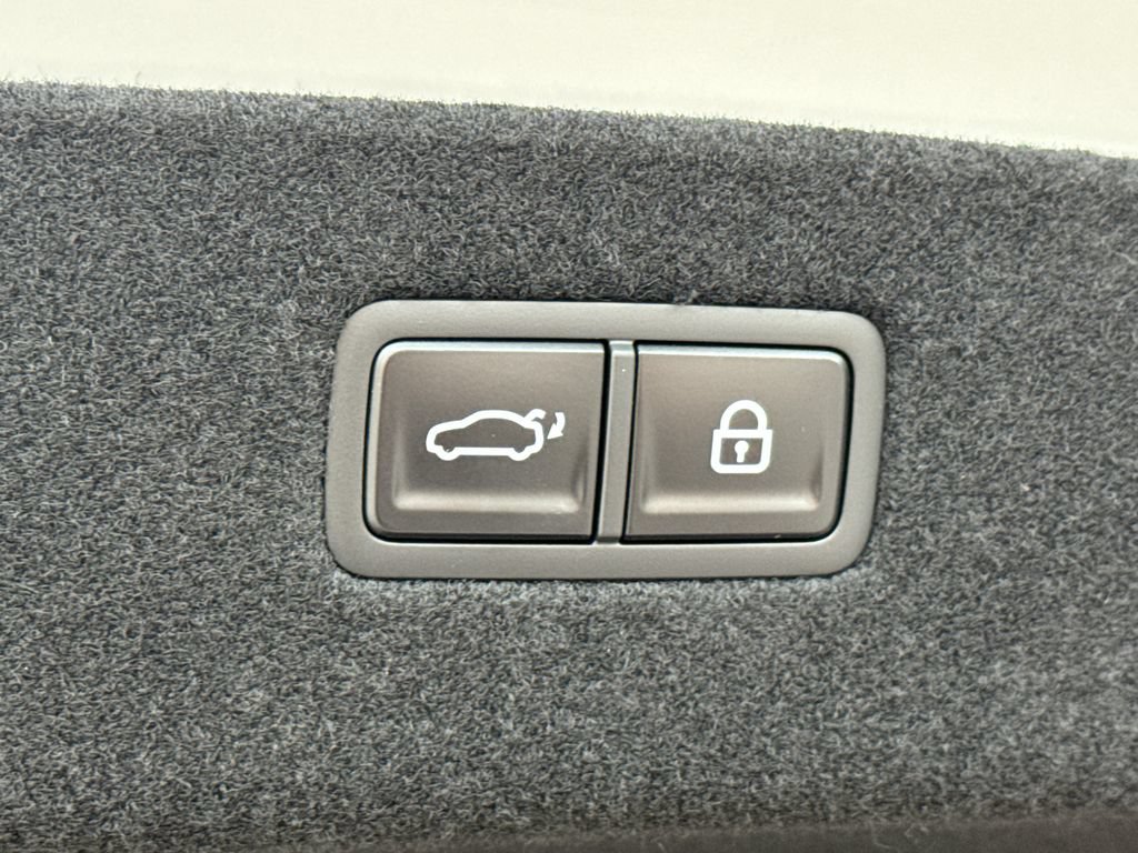 New 2026 Genesis G90 3.5T Prestige AWD/4WD image 19