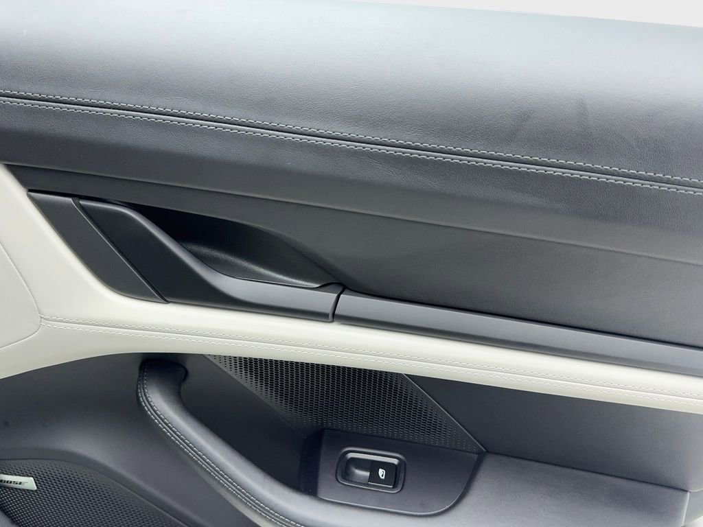 Used 2023 Porsche Taycan 4S image 52