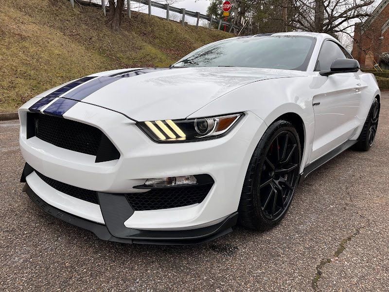 Used 2016 Ford Mustang Shelby GT350 w/ Technology Package image 37