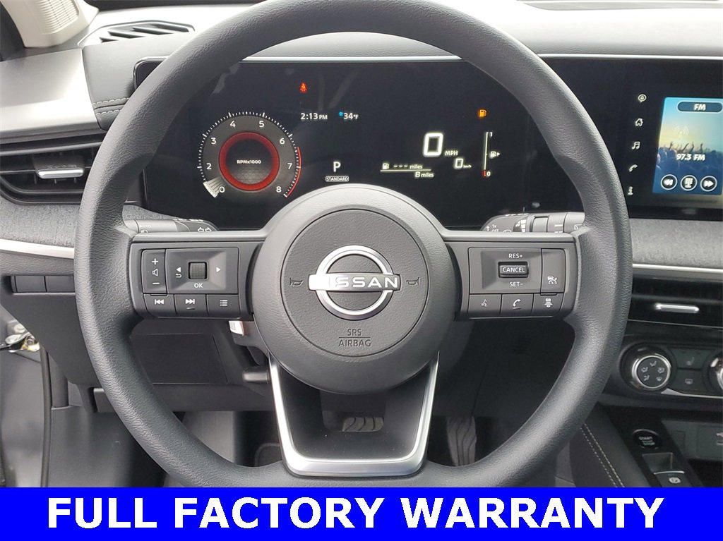 Used 2025 Nissan Kicks SV w/ SV Premium Package image 17