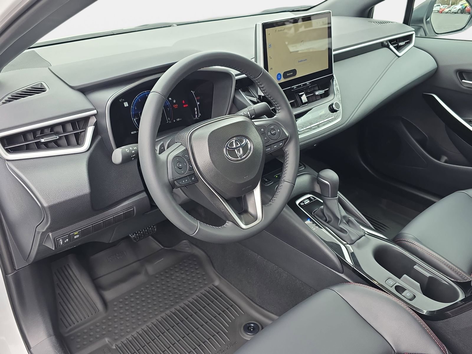 Used 2025 Toyota Corolla XSE image 15