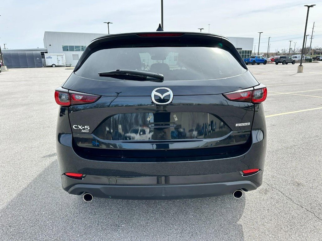 Used 2025 MAZDA CX-5 AWD 2.5 S w/ Preferred Package image 4