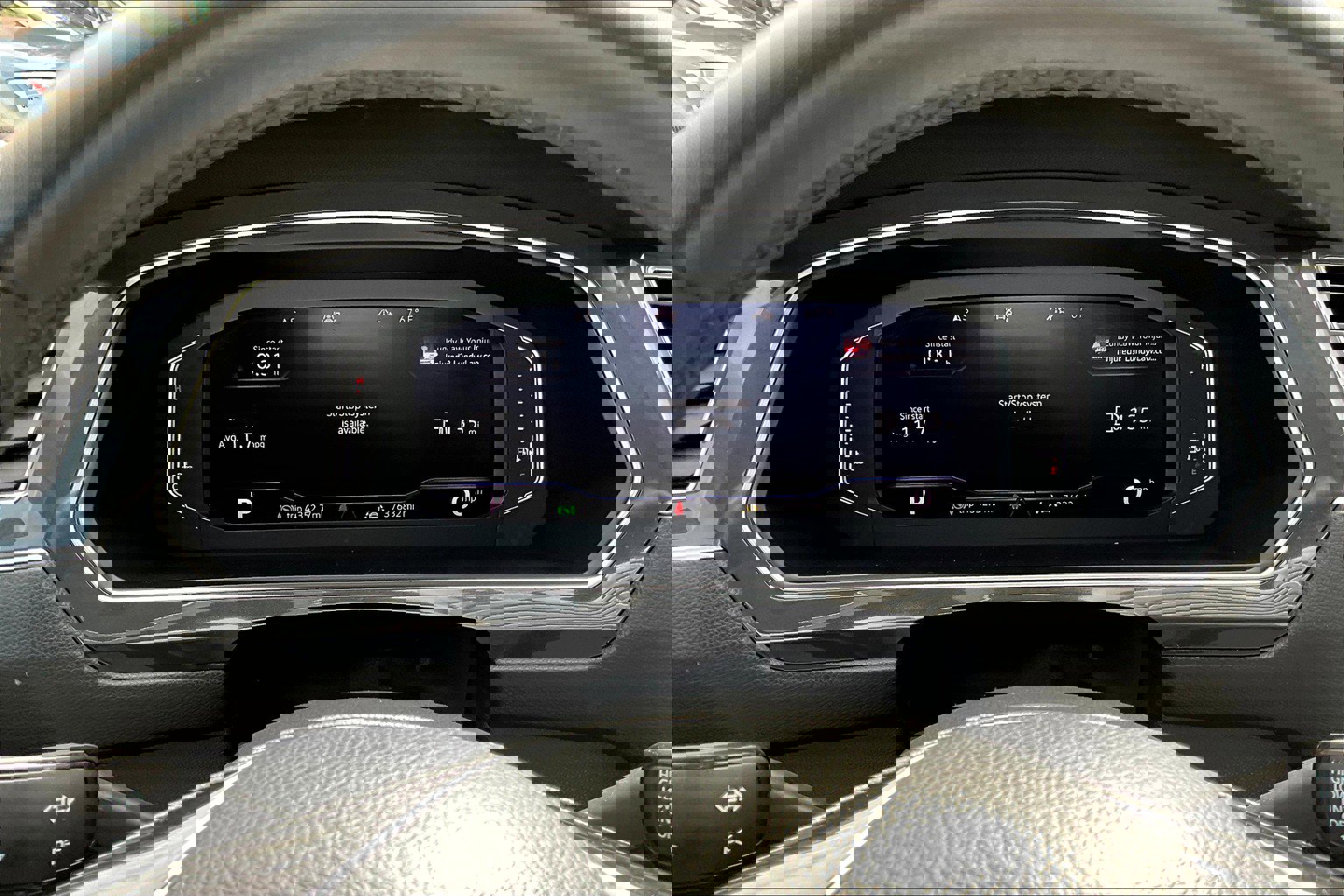 Used 2020 Volkswagen Tiguan SEL image 19