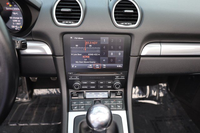 Used 2017 Porsche 718 Boxster S RWD image 34