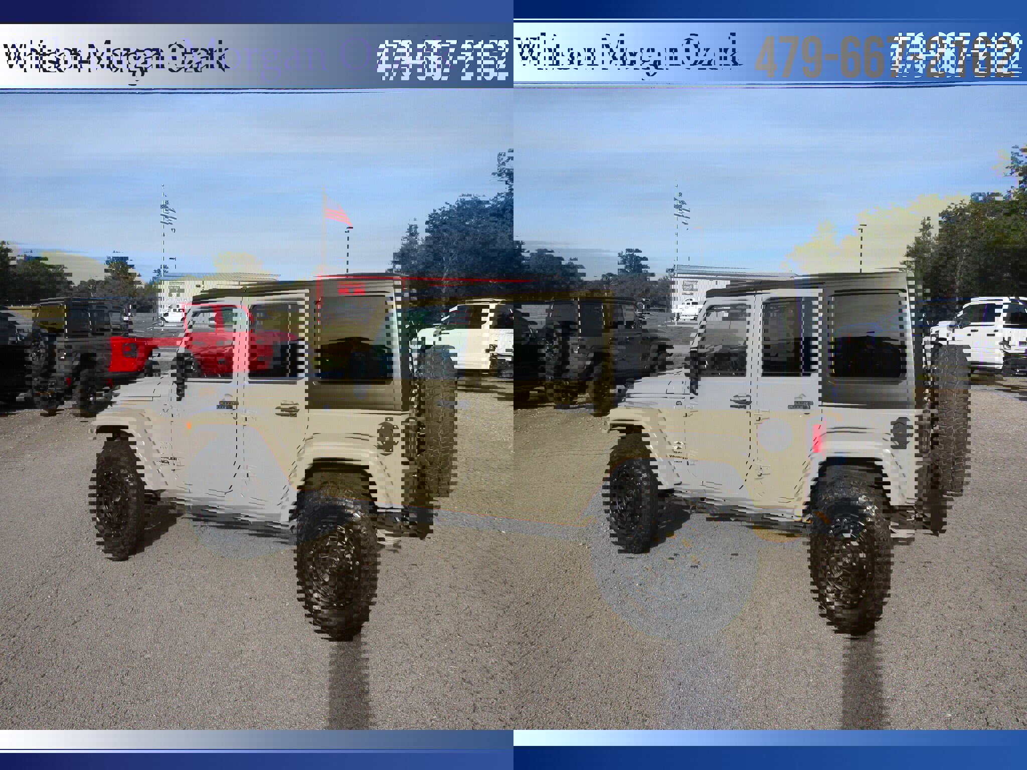 Used 2017 Jeep Wrangler Unlimited Sahara w/ Dual Top Group image 8