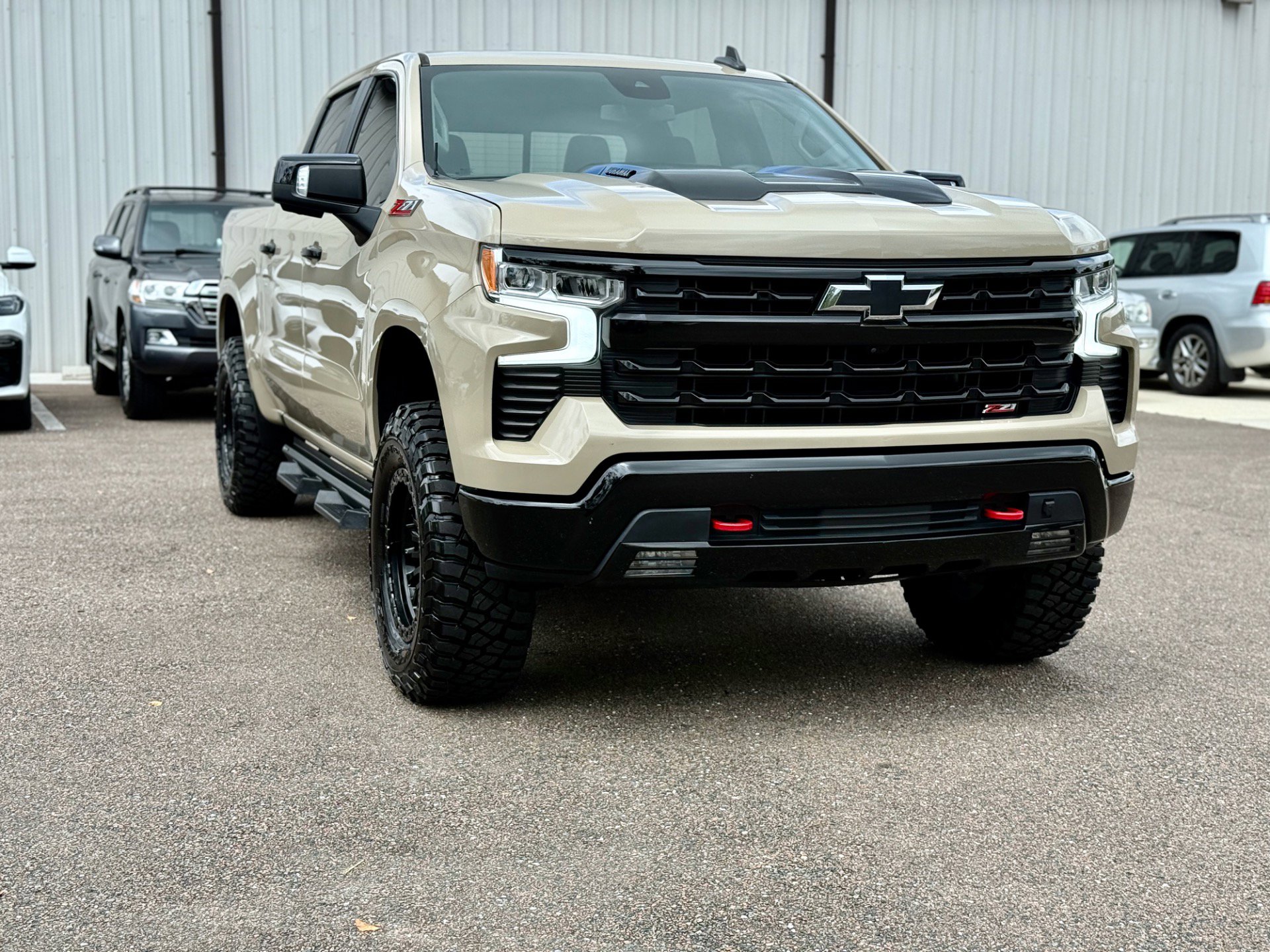 Used 2022 Chevrolet Silverado 1500 LT Trail Boss w/ LT Trail Boss Premium Package image 1