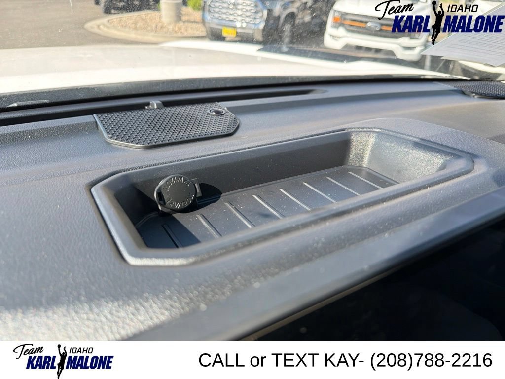 Used 2024 Toyota Tundra Limited AWD/4WD image 41