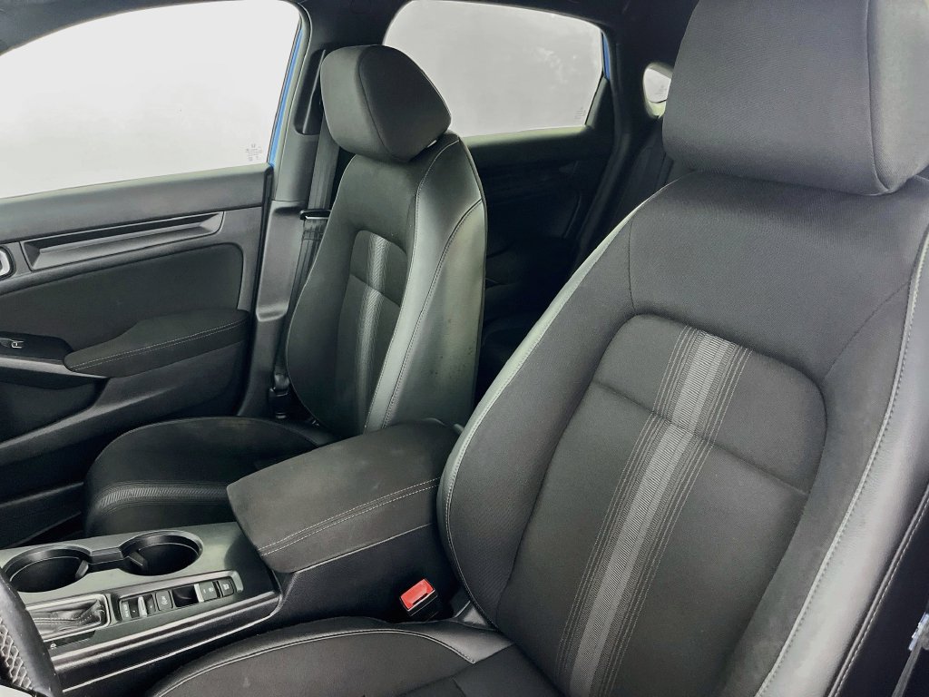 Used 2023 Honda Civic Sport image 25