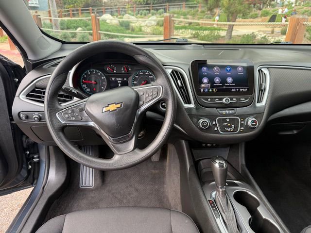 Used 2020 Chevrolet Malibu LS image 25