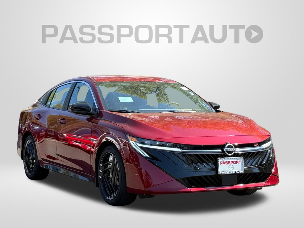 New 2026 Nissan Sentra SR w/ Floor Mat Package FWD image 3