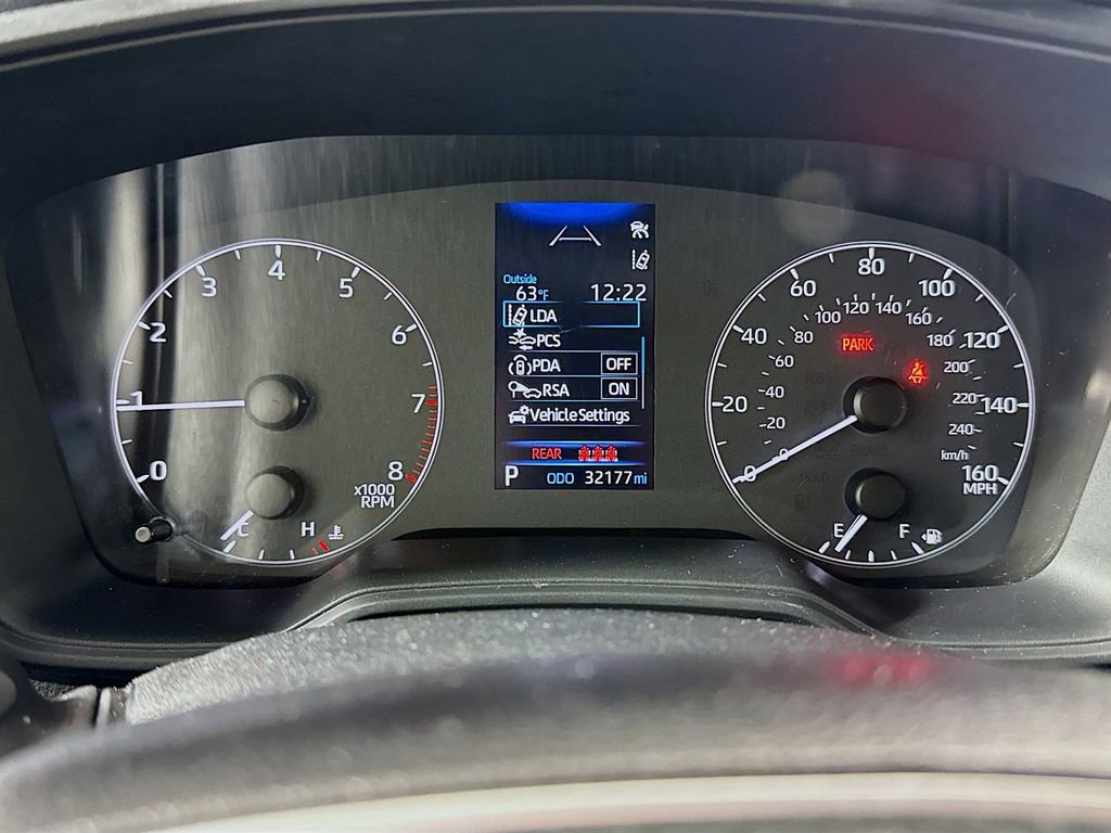 Used 2023 Toyota Corolla SE FWD image 9