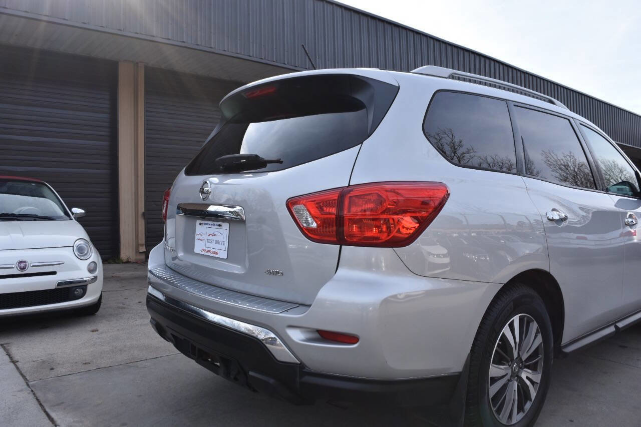 Used 2017 Nissan Pathfinder S image 18