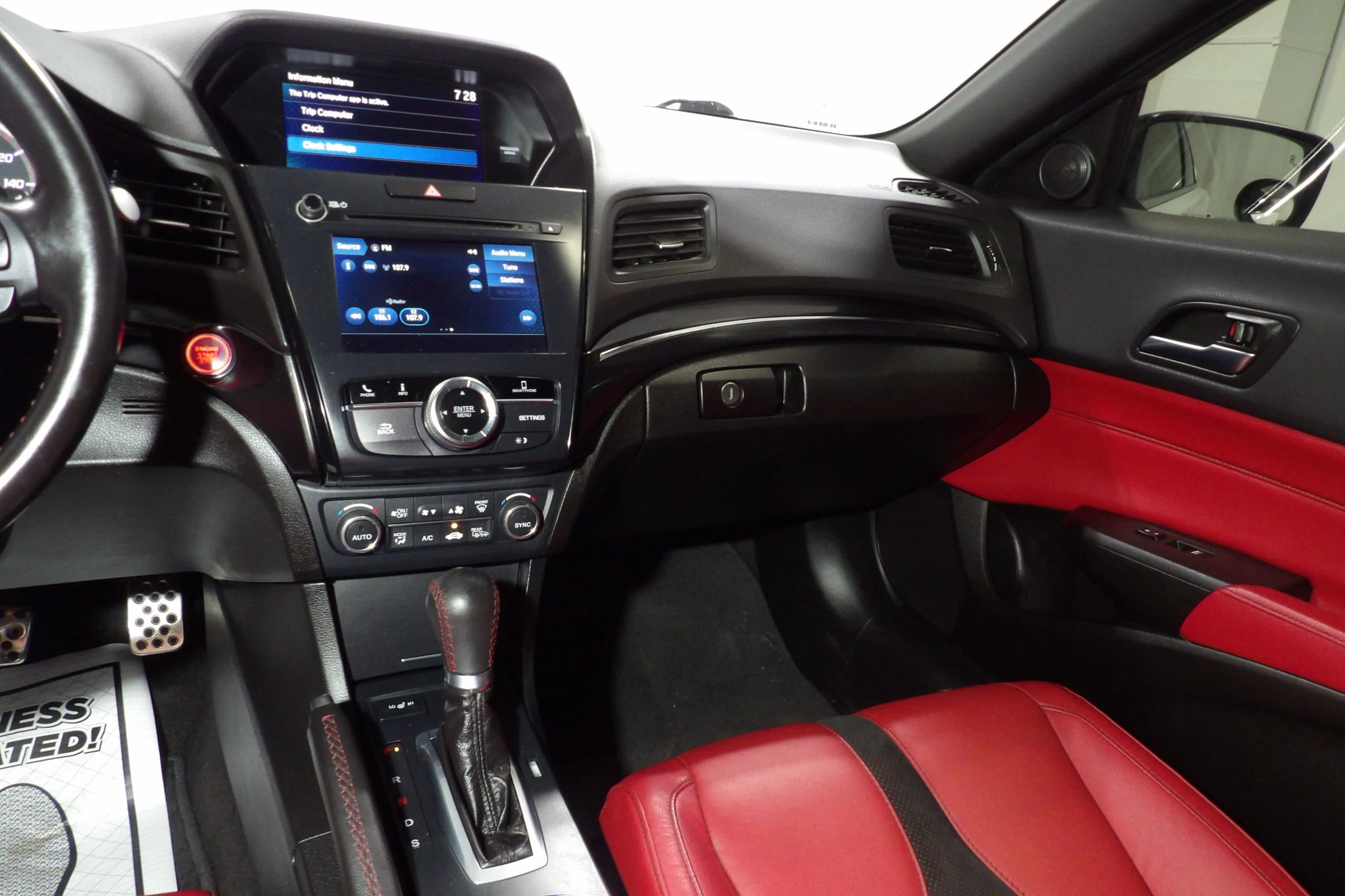 Used 2022 Acura ILX image 19