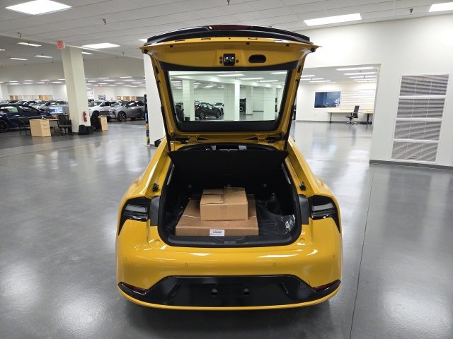 New 2026 Toyota Prius Plug-In Hybrid image 14