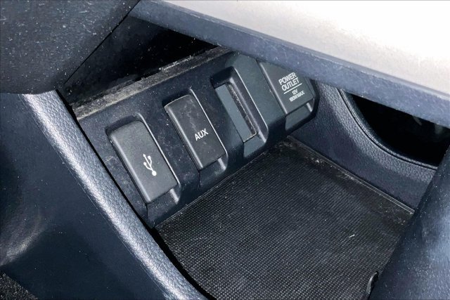 Used 2018 Honda HR-V LX image 33