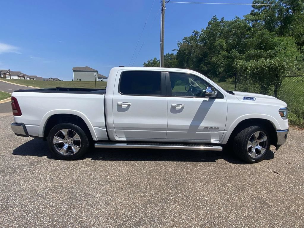 Used 2019 RAM 1500 Laramie AWD/4WD image 10