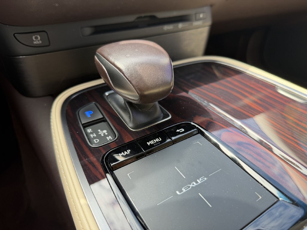 Used 2020 Lexus LS 500 AWD w/ Luxury Package image 22