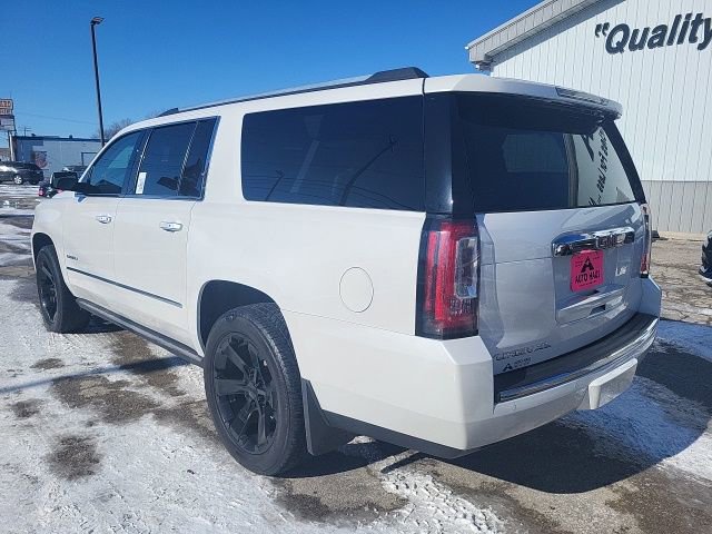 Used 2018 GMC Yukon XL Denali image 3