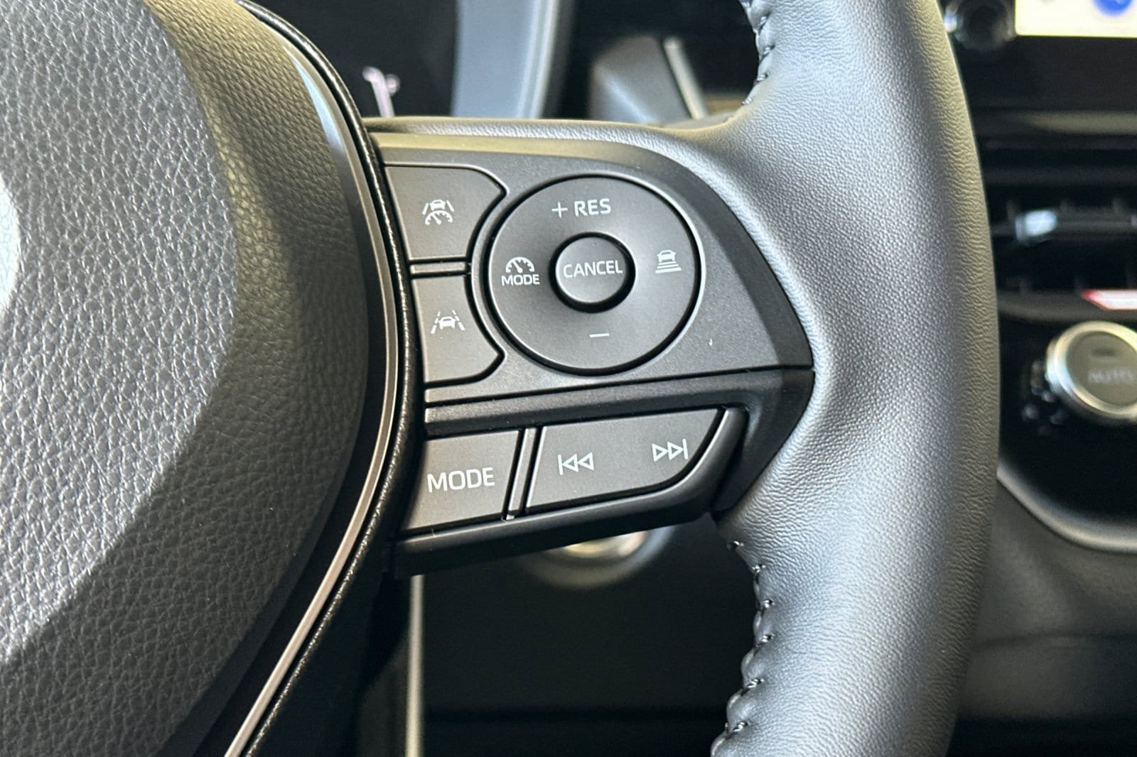 New 2027 Toyota Corolla SE FWD image 27