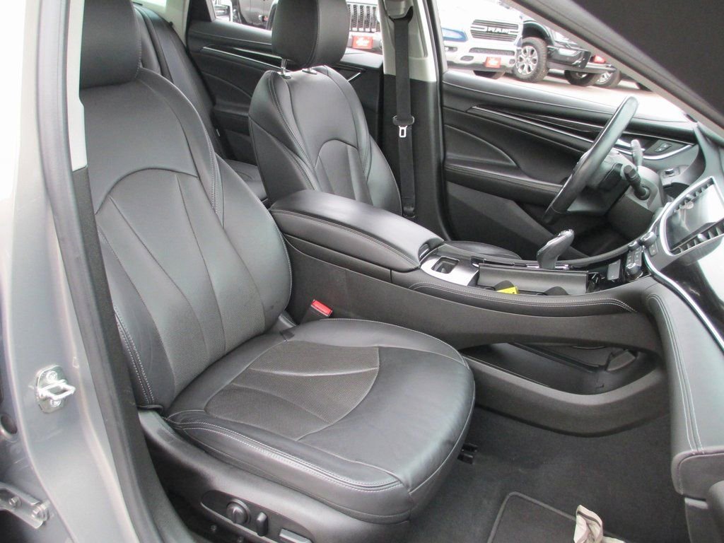Used 2019 Buick LaCrosse Essence w/ Sights and Sounds Package image 19