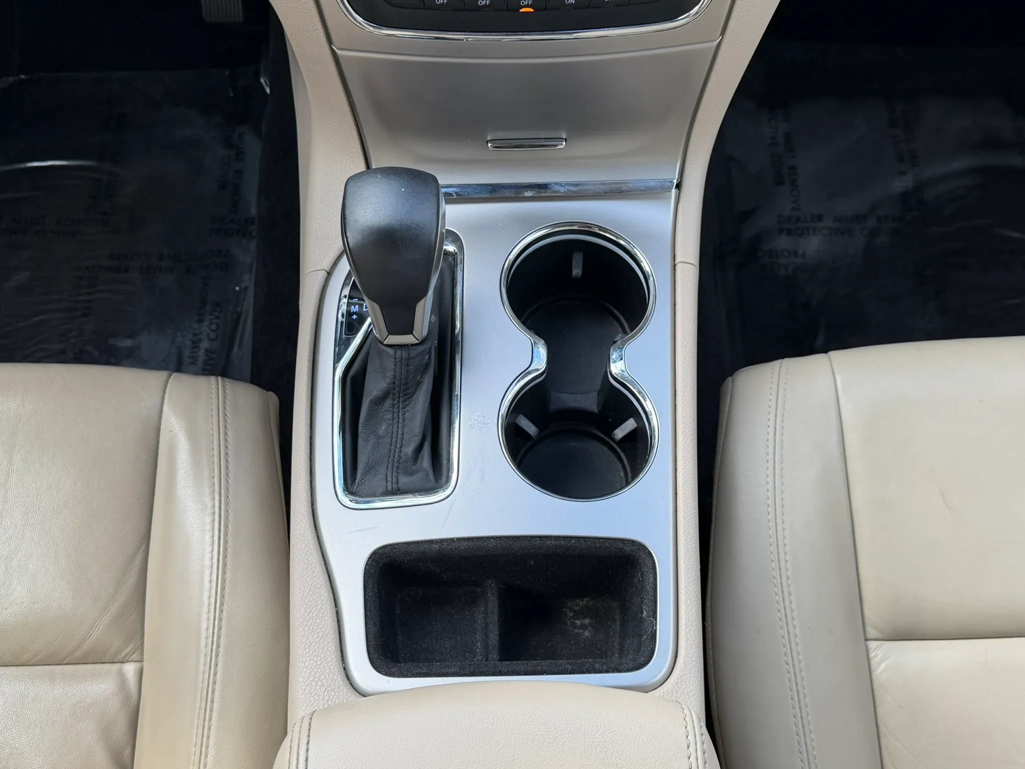 Used 2017 Jeep Grand Cherokee Limited RWD image 37