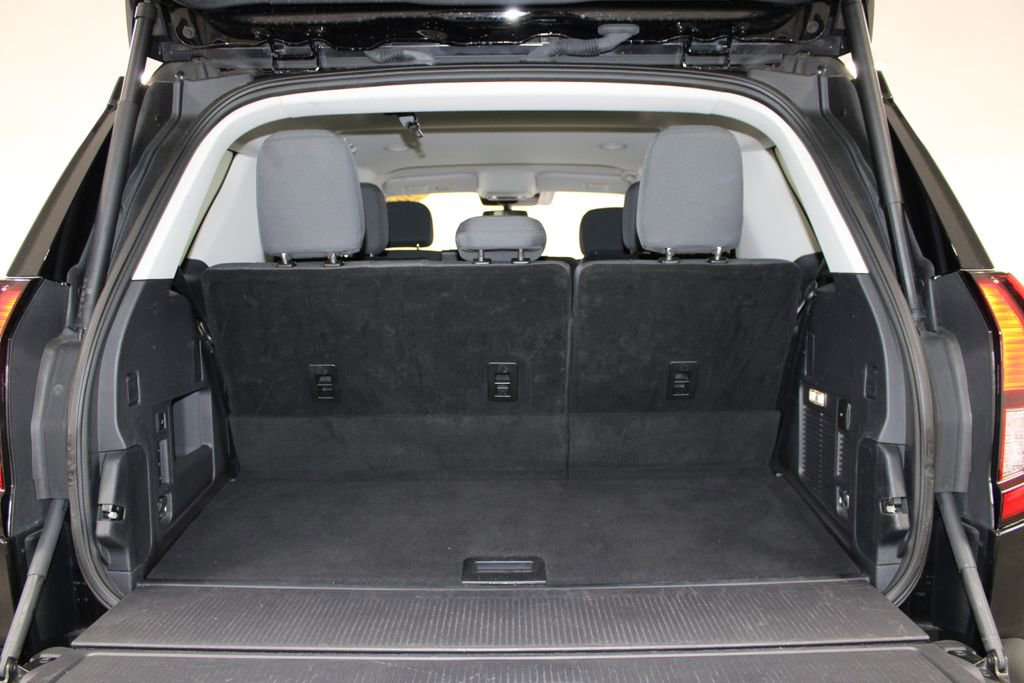 Used 2025 Ford Expedition Active image 16