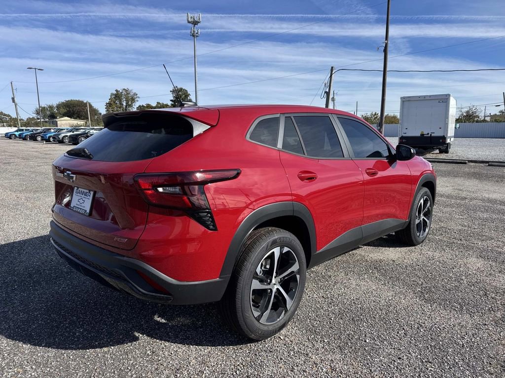 New 2026 Chevrolet Trax RS image 7