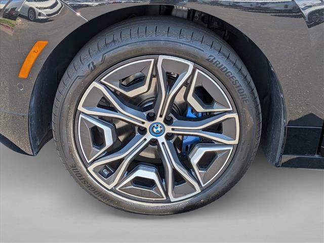 Certified 2024 BMW iX xDrive50 w/ Premium Package AWD/4WD image 24